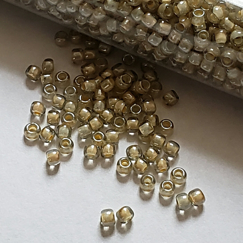Seed Beads - 11/0 Lined