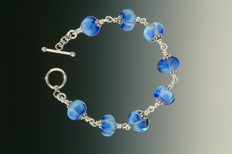 Blue bead bracelet